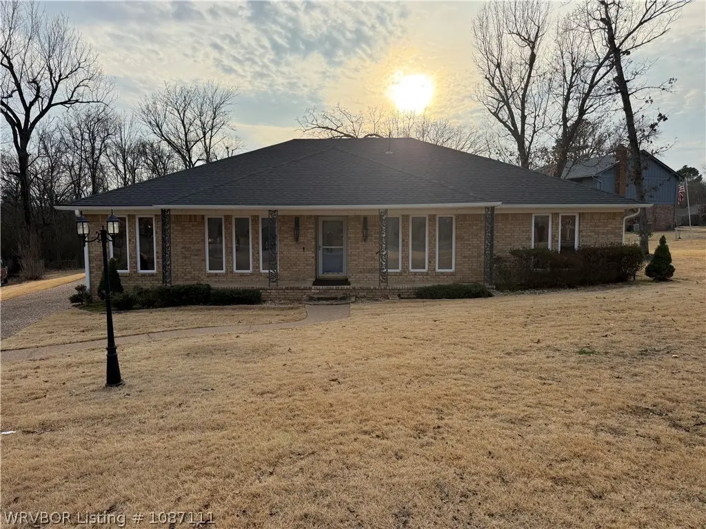 10920 Hunters Point Road, Fort Smith, AR 72903 - #1