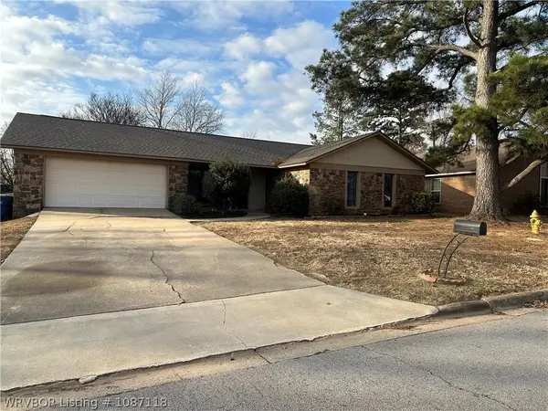 9100 Skypark Drive, Fort Smith, AR 72903