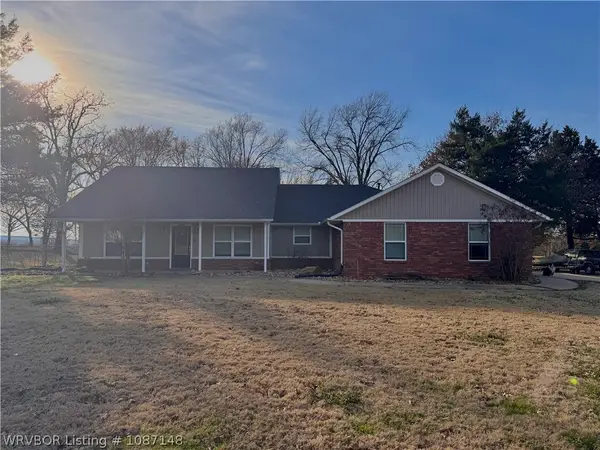 39803 Cedar Hill Circle, Howe, OK 74940