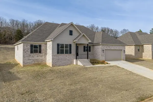3520 Brighton Place, Greenwood, AR 72936