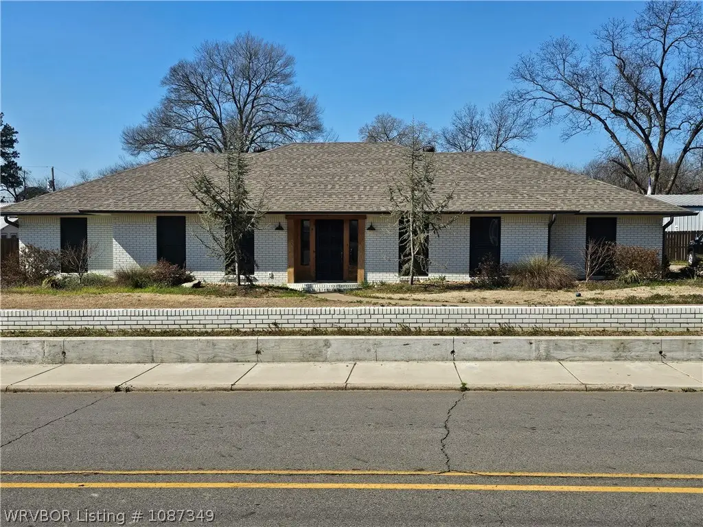 502 N 10th Street, Paris, AR 72855 - #1