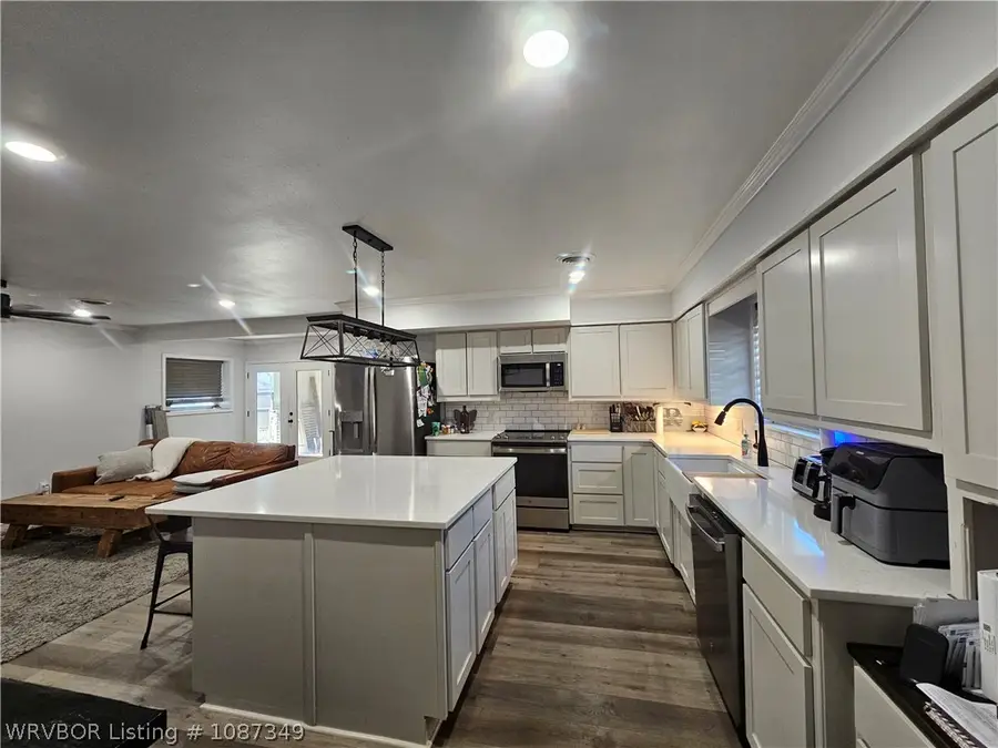 502 N 10th Street, Paris, AR 72855 - #2