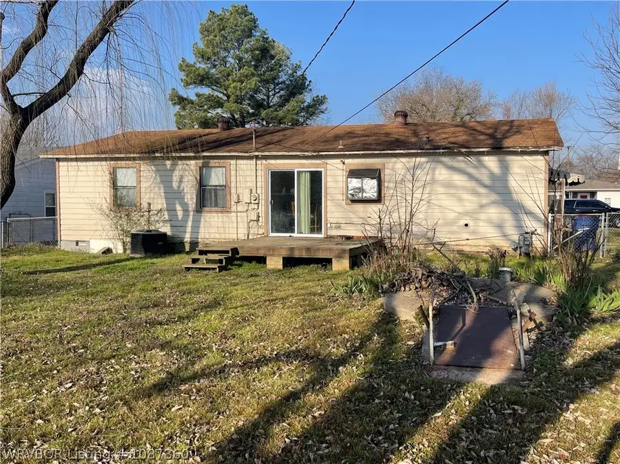 4423 S 21st Street, Fort Smith, AR 72901 - #2