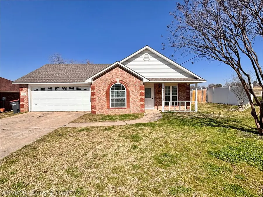 3919 Wellington Street, Van Buren, AR 72956 - #2