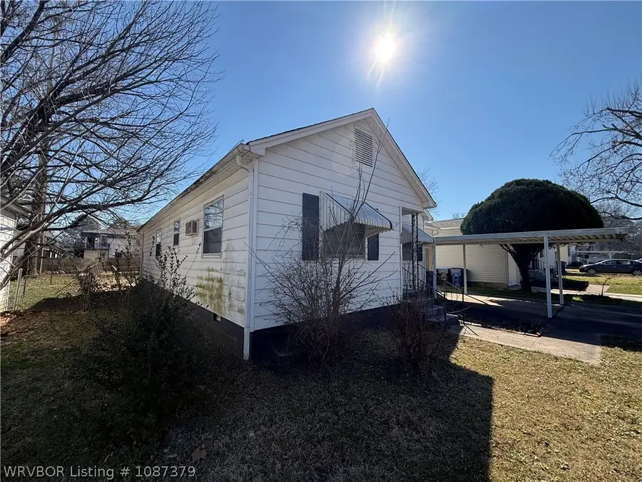428 N 35th Street, Fort Smith, AR 72903 - #2