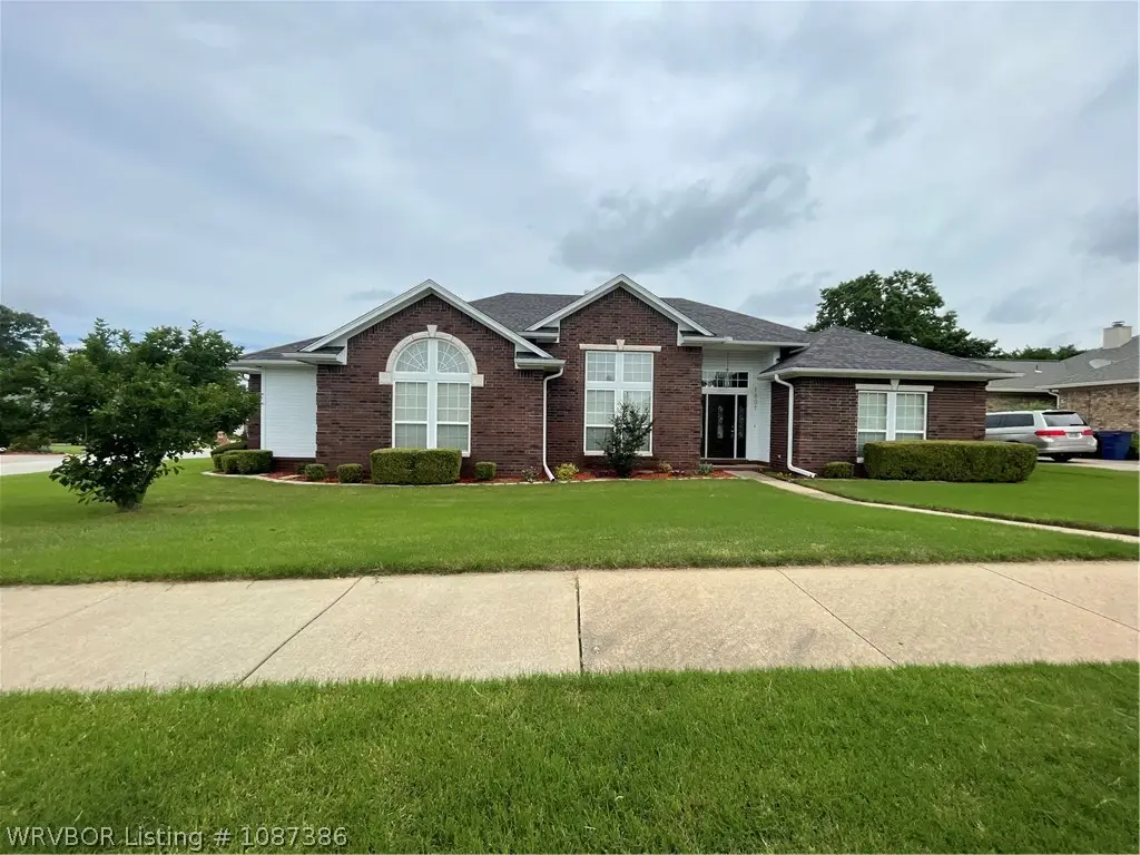 1801 Fianna Way, Fort Smith, AR 72908 - #1