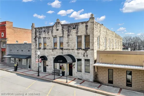 110 & 112 S 2nd Street, Ozark, AR 72949