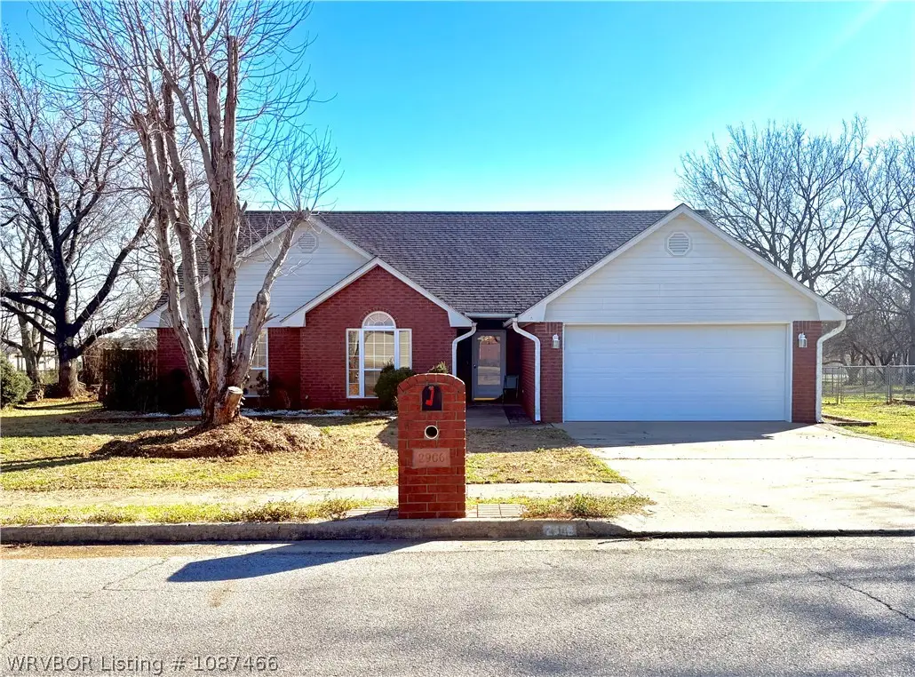 2906 Ash Street, Poteau, OK 74953 - #1