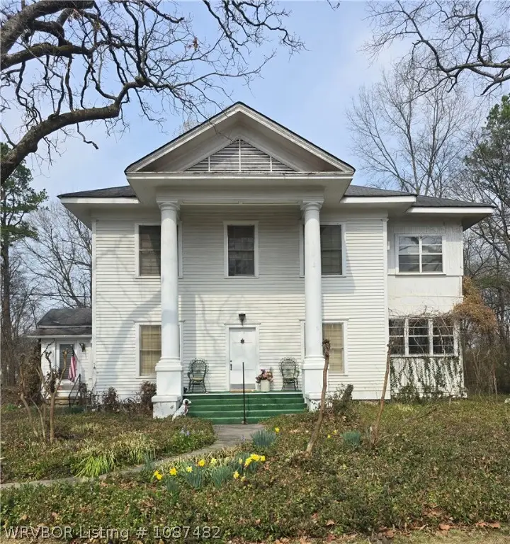707 E Walnut Street, Paris, AR 72855 - #1