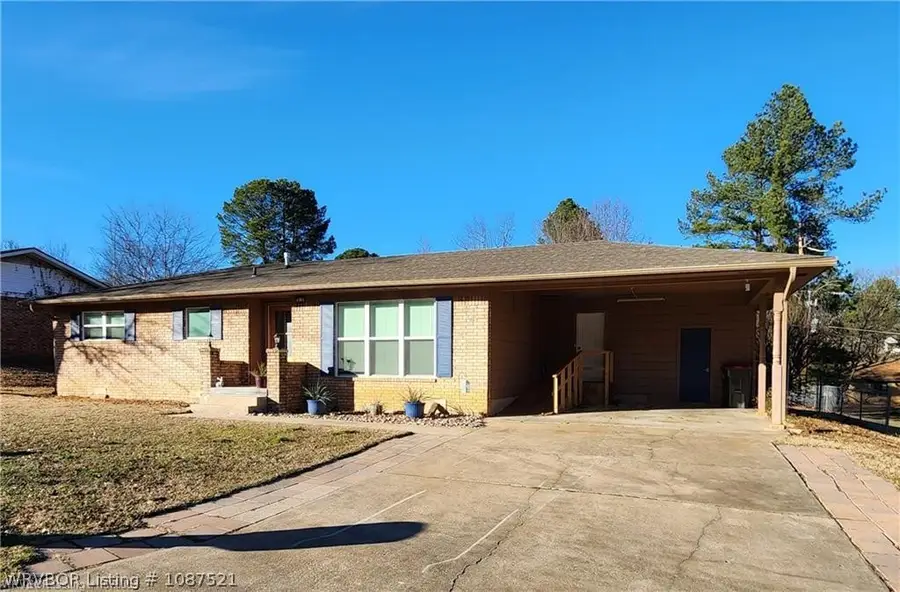 418 Fresno Street, Greenwood, AR 72936 - #3