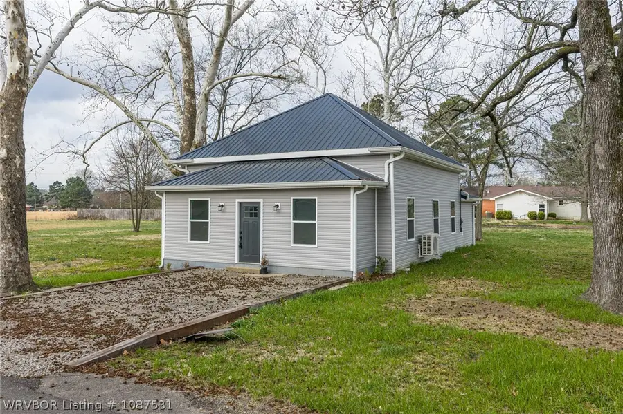208 11th Street, Scranton, AR 72863 - #3