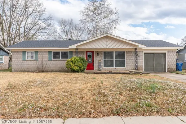 204 Amherst Circle, Fort Smith, AR 72908