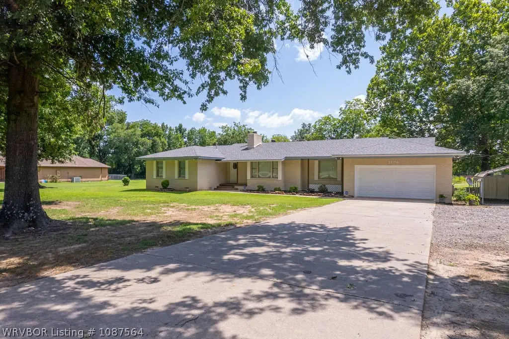 1704 Pleasant Valley Road, Van Buren, AR 72956 - #1