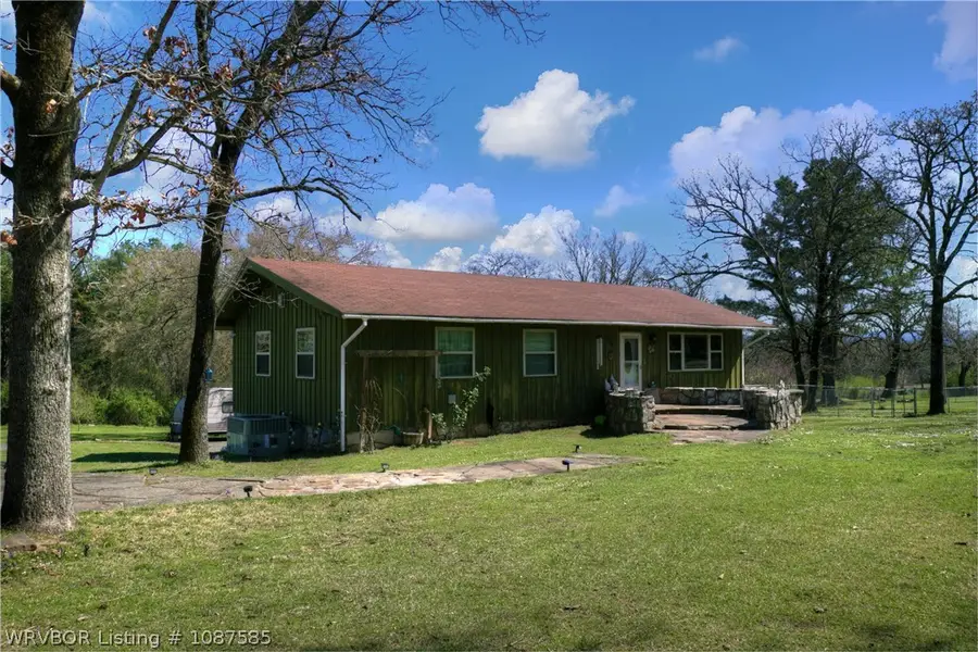1108 W Morris Creek Road, Heavener, OK 74937 - #3