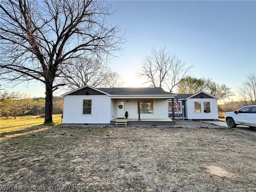 7001 Slaytonville Road, Hackett, AR 72937 - #2