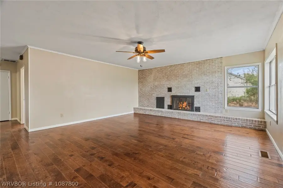 703 S Franklin Street, Lavaca, AR 72941 - #2