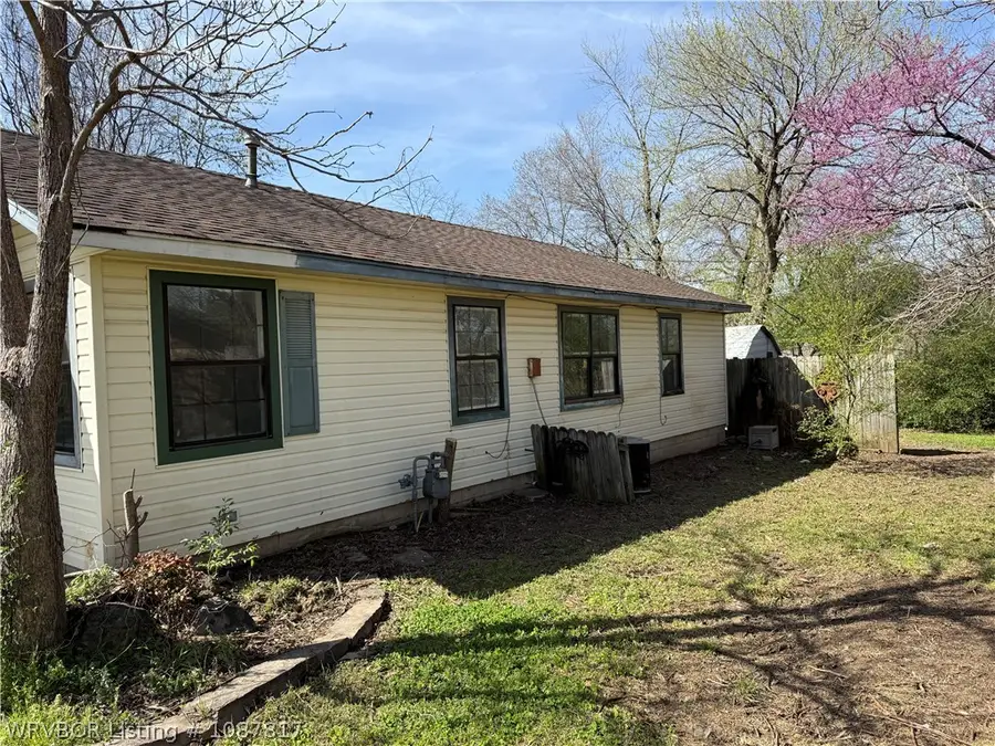 1213 W Oklahoma Avenue, Sallisaw, OK 74955 - #2