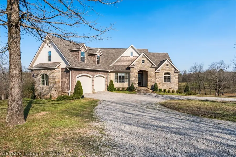 1011 E Uniontown Street, Van Buren, AR 72956 - #2