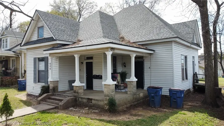 904 S 17th Street, Fort Smith, AR 72901 - #3