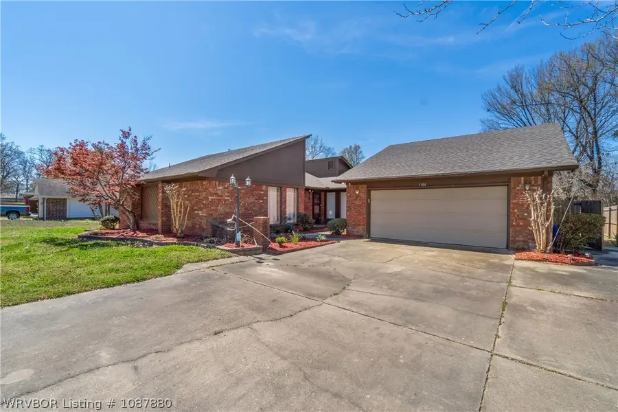 3104 S 104 Street, Fort Smith, AR 72903 - #3