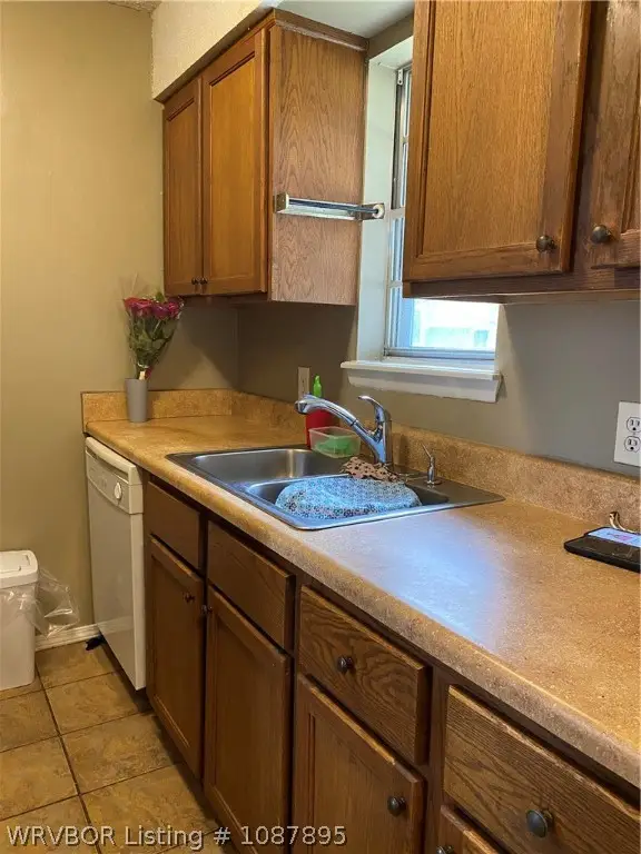 102 36th Street, Van Buren, AR 72956 - #3