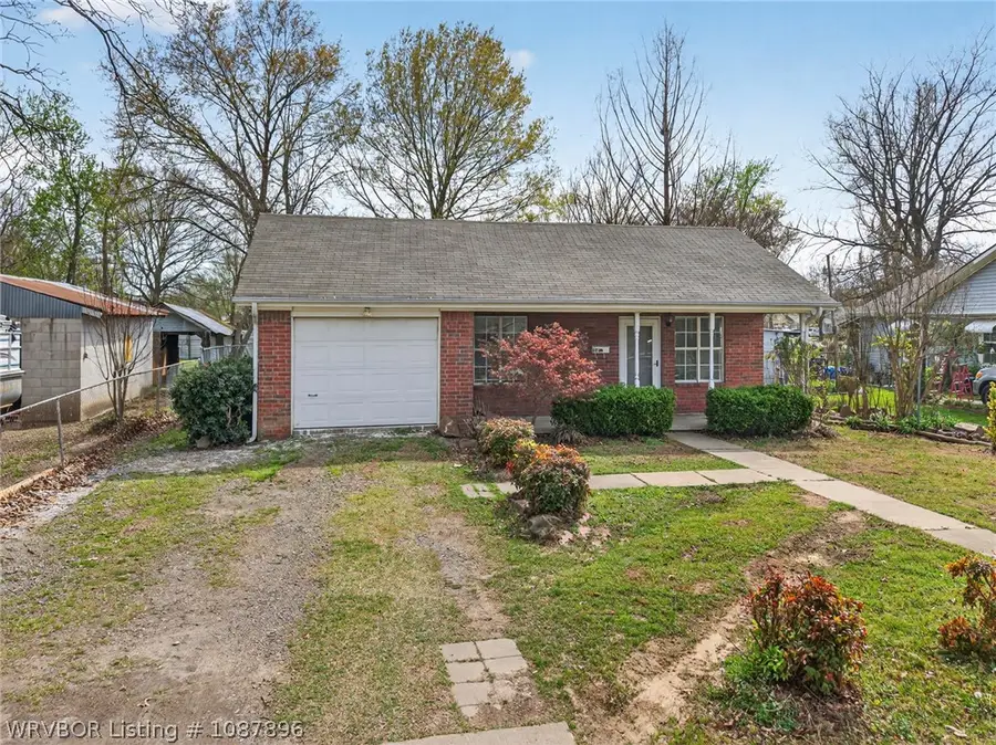 3114 Oak Grove Street, Fort Smith, AR 72904 - #2