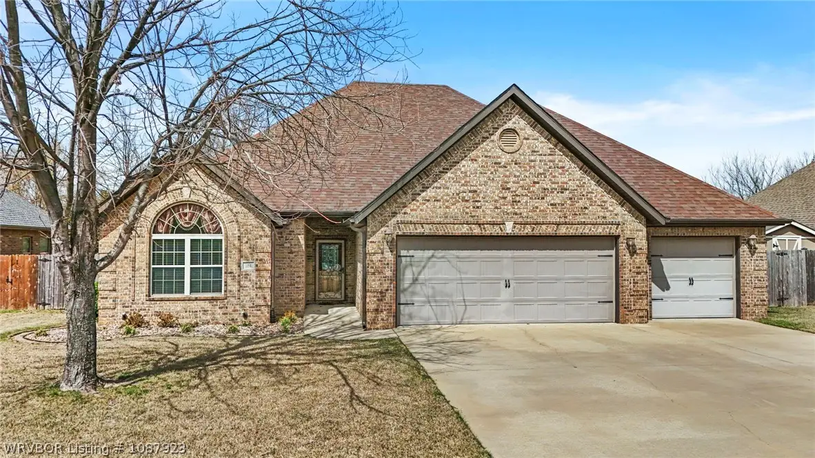 124 Signature Drive, Farmington, AR 72730 - #1