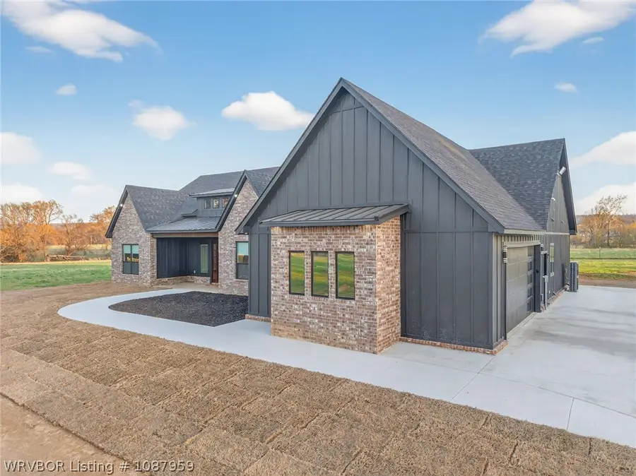 600 E Mckenzie Avenue, Pocola, OK 74902 - #3