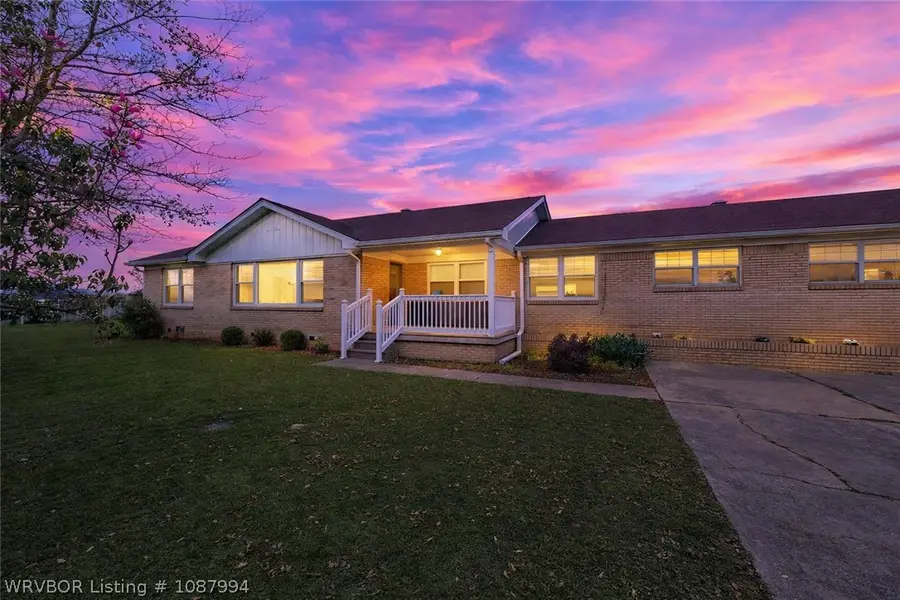430 Sunnyside, Van Buren, AR 72956 - #2
