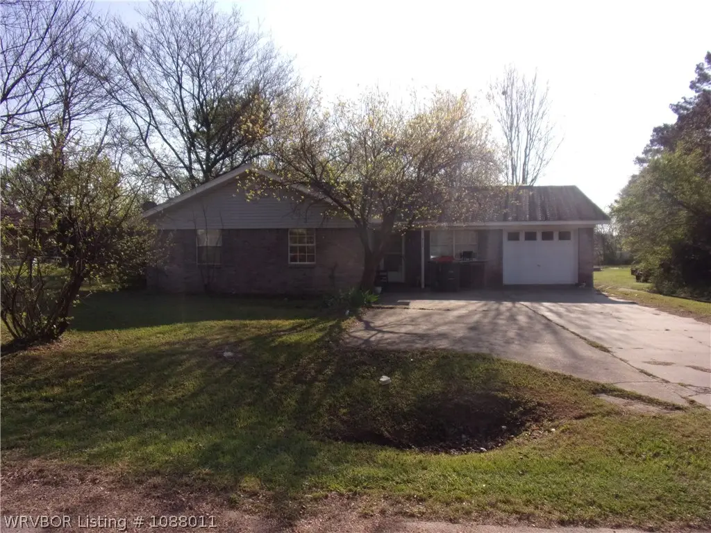 410 N 9th Street, Ozark, AR 72949 - #1