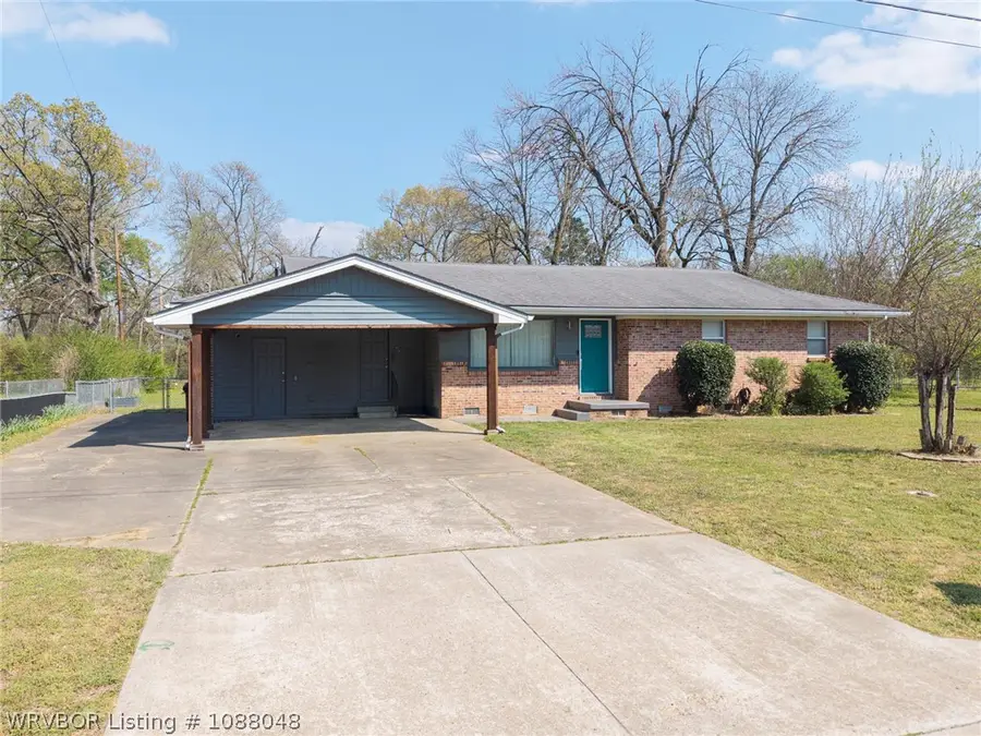 1624 N 52nd Street, Fort Smith, AR 72904 - #2