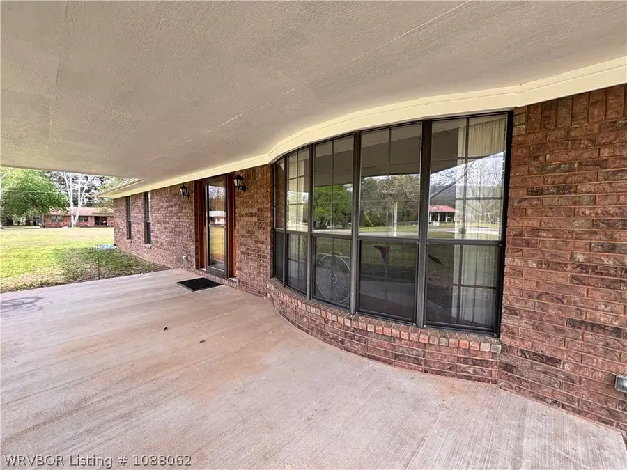 407 W 5th Street, Hartford, AR 72938 - #3