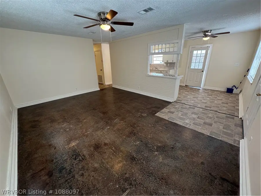 106 Joy Drive, Panama, OK 74951 - #2