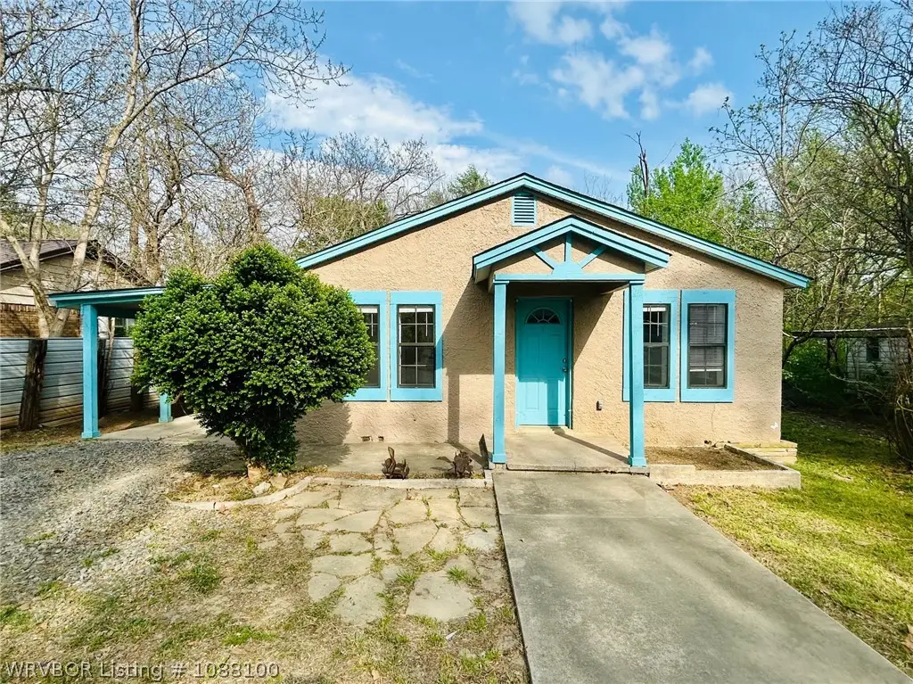 606 Noble Street, Poteau, OK 74953 - #1