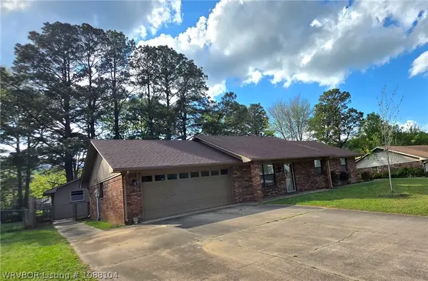 106 Patrick Lane, Poteau, OK 74953