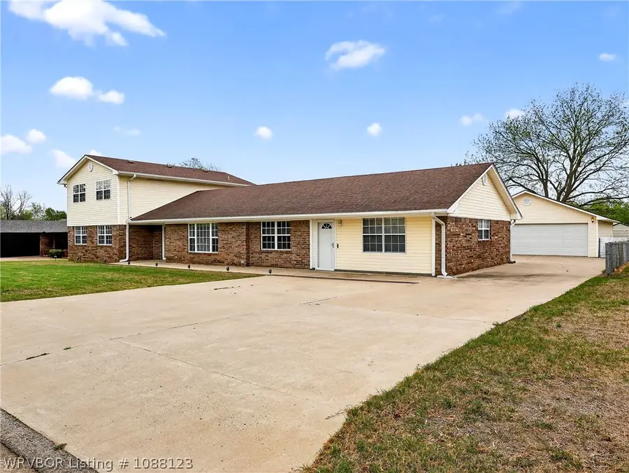 105 Dogwood Avenue, Poteau, OK 74953 - #3