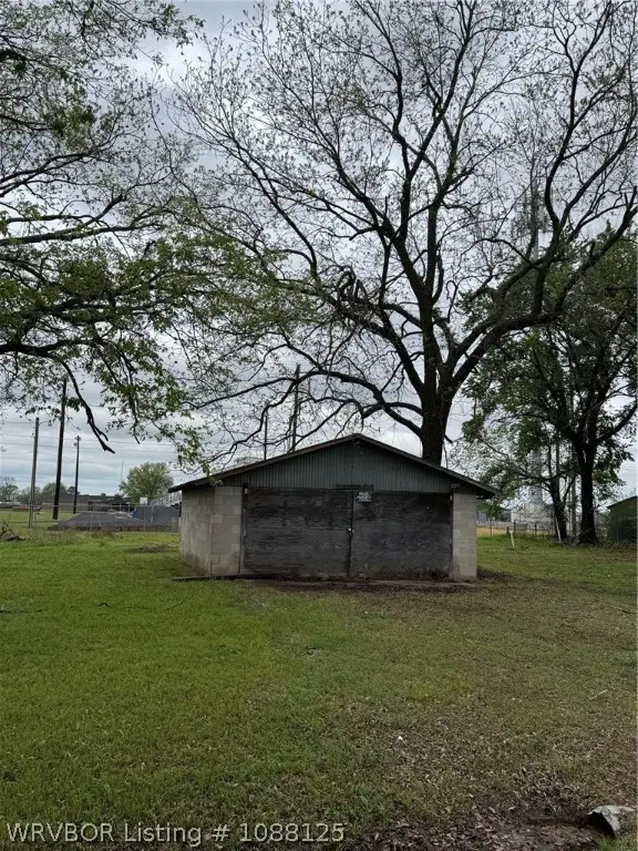 209 S Denver, Spiro, OK 74959