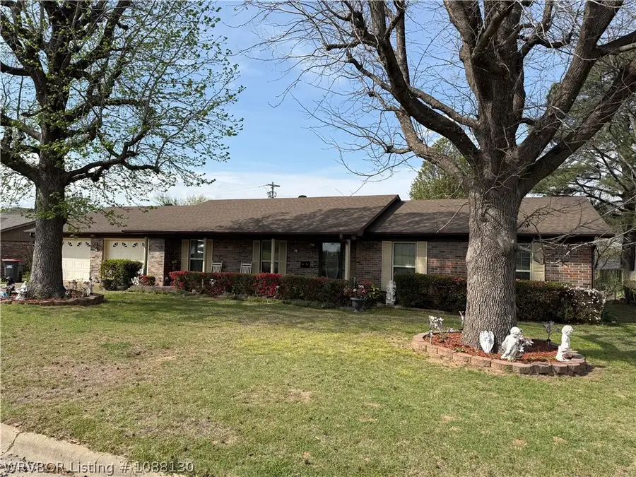 607 Spruce Street, Van Buren, AR 72956 - #3