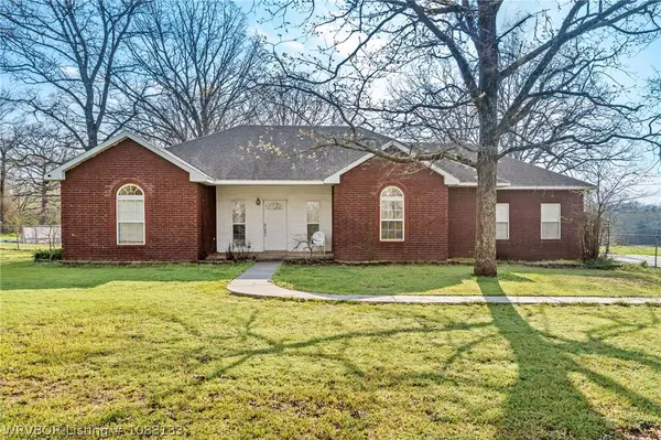 95847 S 4789 Road, Muldrow, OK 74948