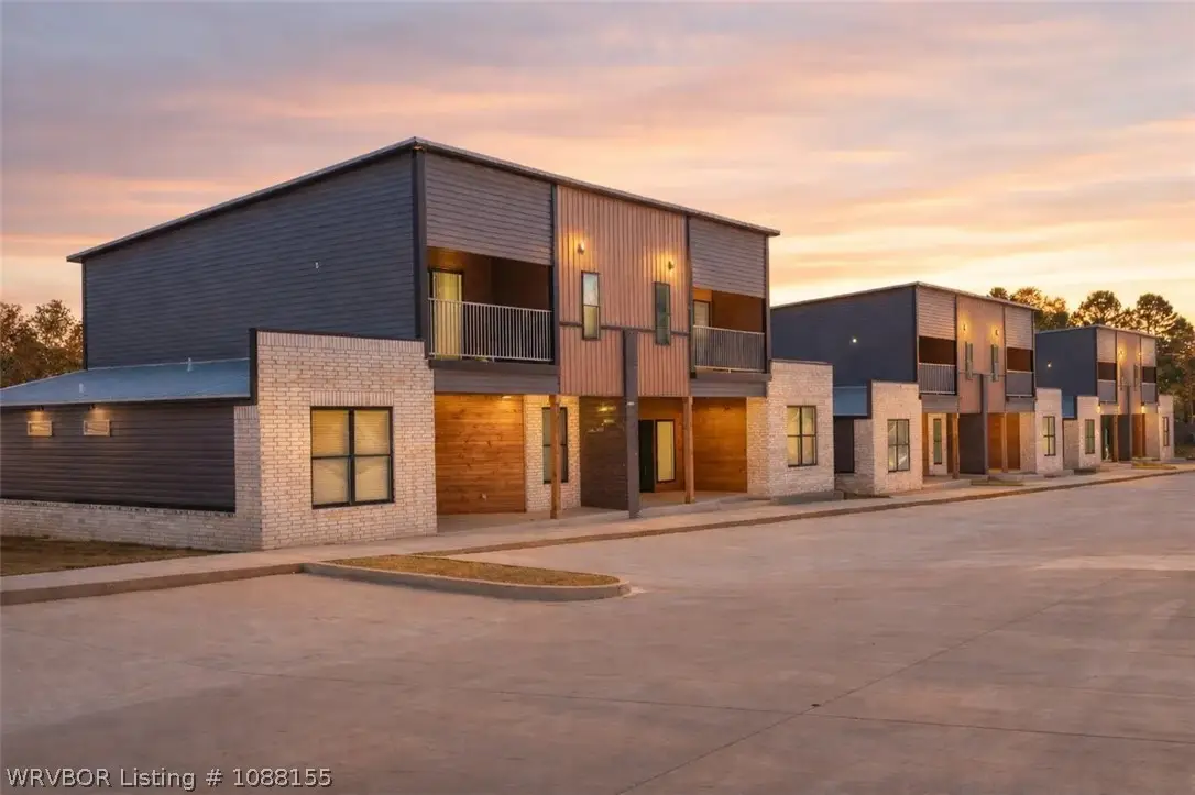 5717 Park Avenue, Fort Smith, AR 72903 - #1