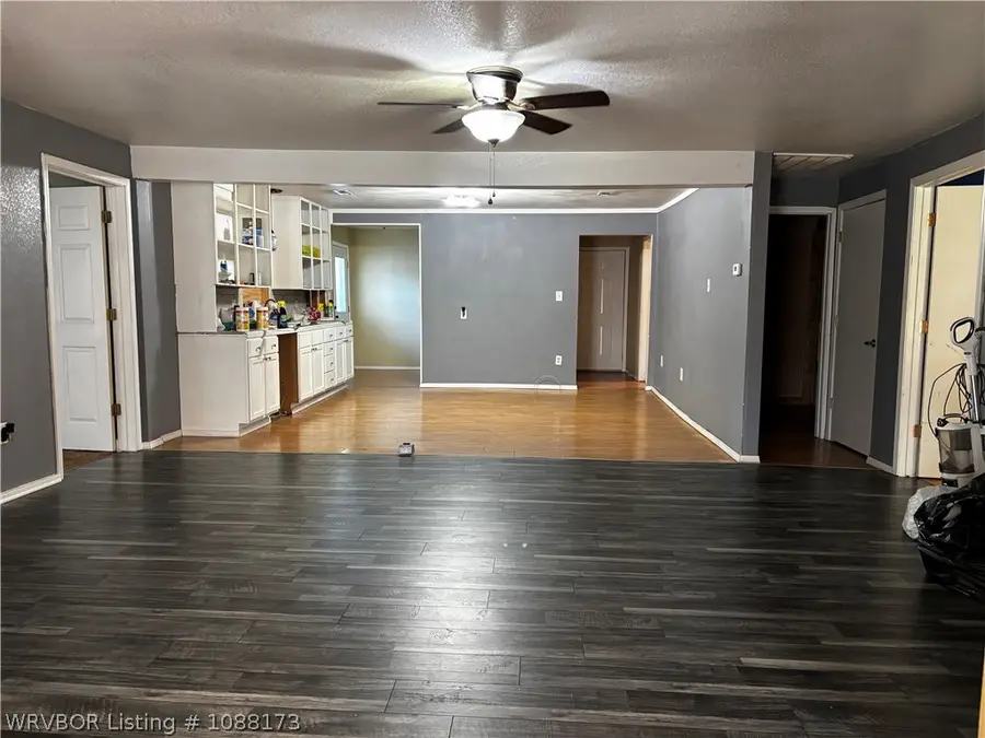 541 Alma Avenue, Mulberry, AR 72947 - #3