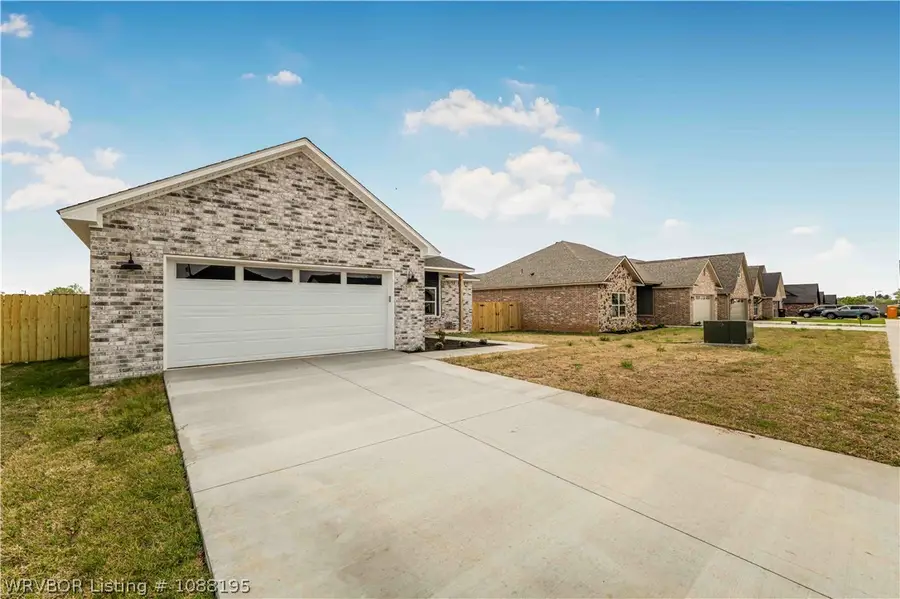 514 Waggoner Lane, Barling, AR 72923 - #2