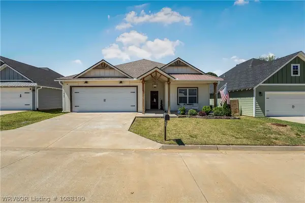 1825 Ebbing Loop, Barling, AR 72923