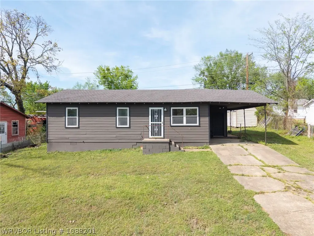407 Spruce Street, Van Buren, AR 72956 - #1