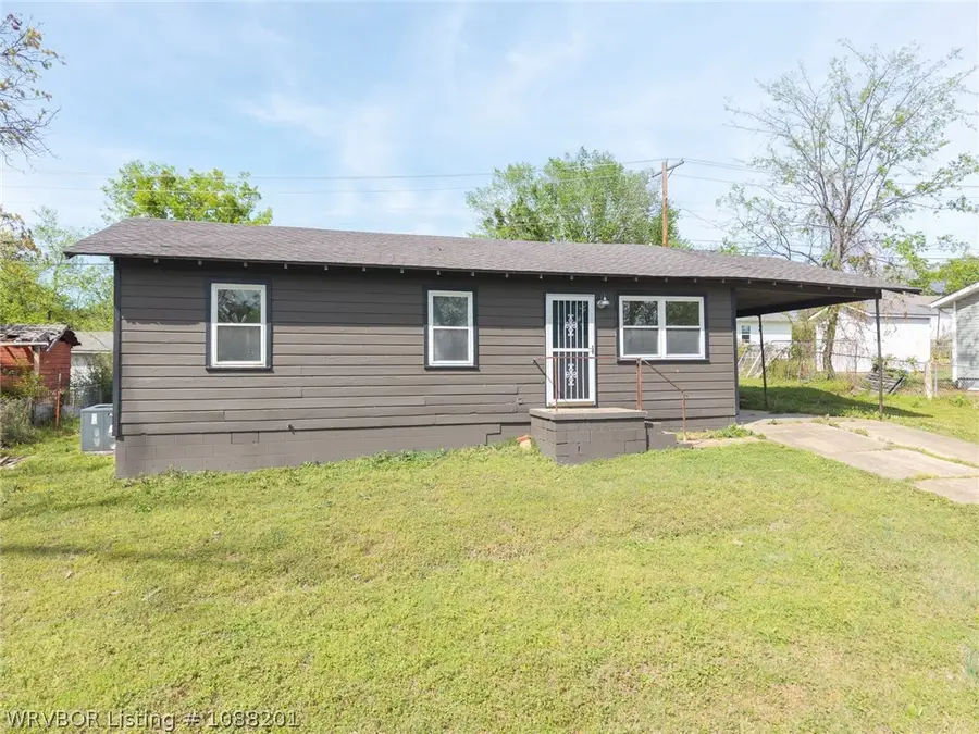 407 Spruce Street, Van Buren, AR 72956 - #3