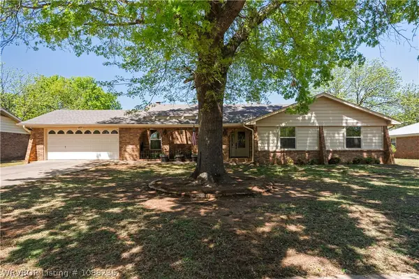 108 Rosewood Drive, Poteau, OK 74953