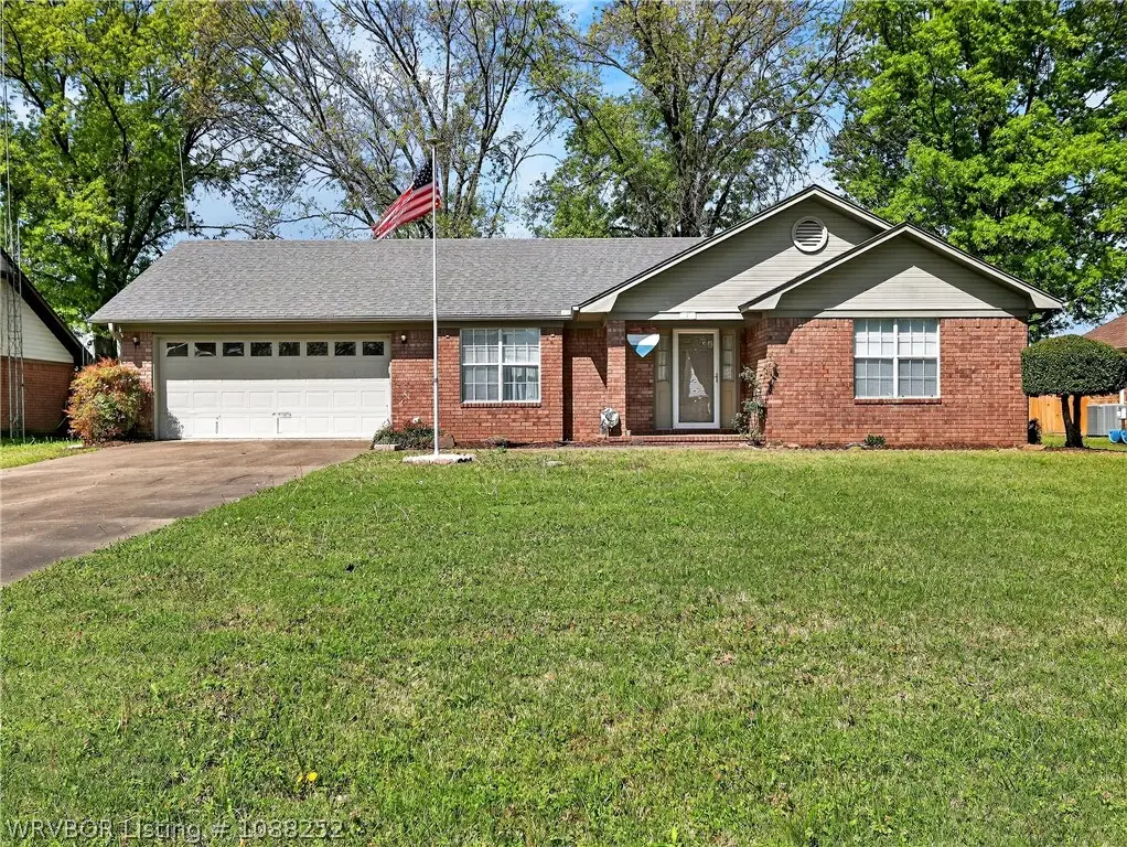 621 Meadowbrook Drive, Alma, AR 72921 - #1