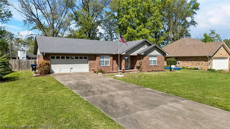 621 Meadowbrook Drive, Alma, AR 72921 - #3