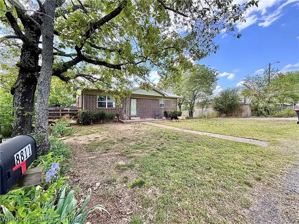 8811 Sebastian Court, Hackett, AR 72937