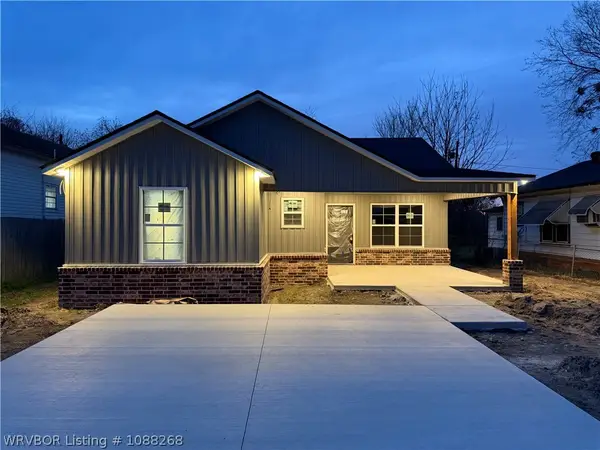 2021 N 30th Street, Fort Smith, AR 72904